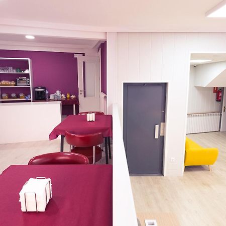 Hostal Viena Soria Luaran gambar