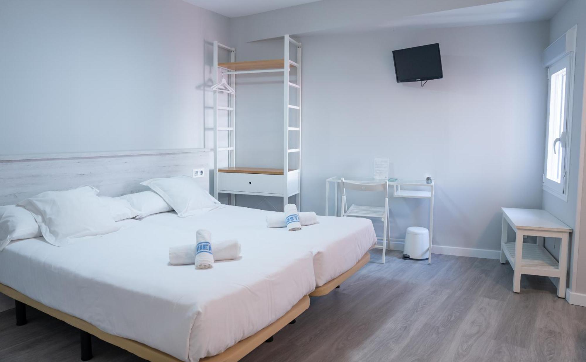 Hostal Viena Soria Luaran gambar