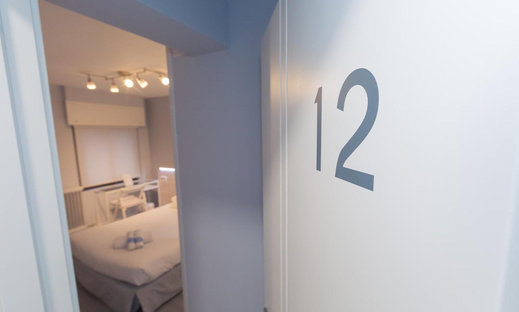 Hostal Viena Soria Luaran gambar