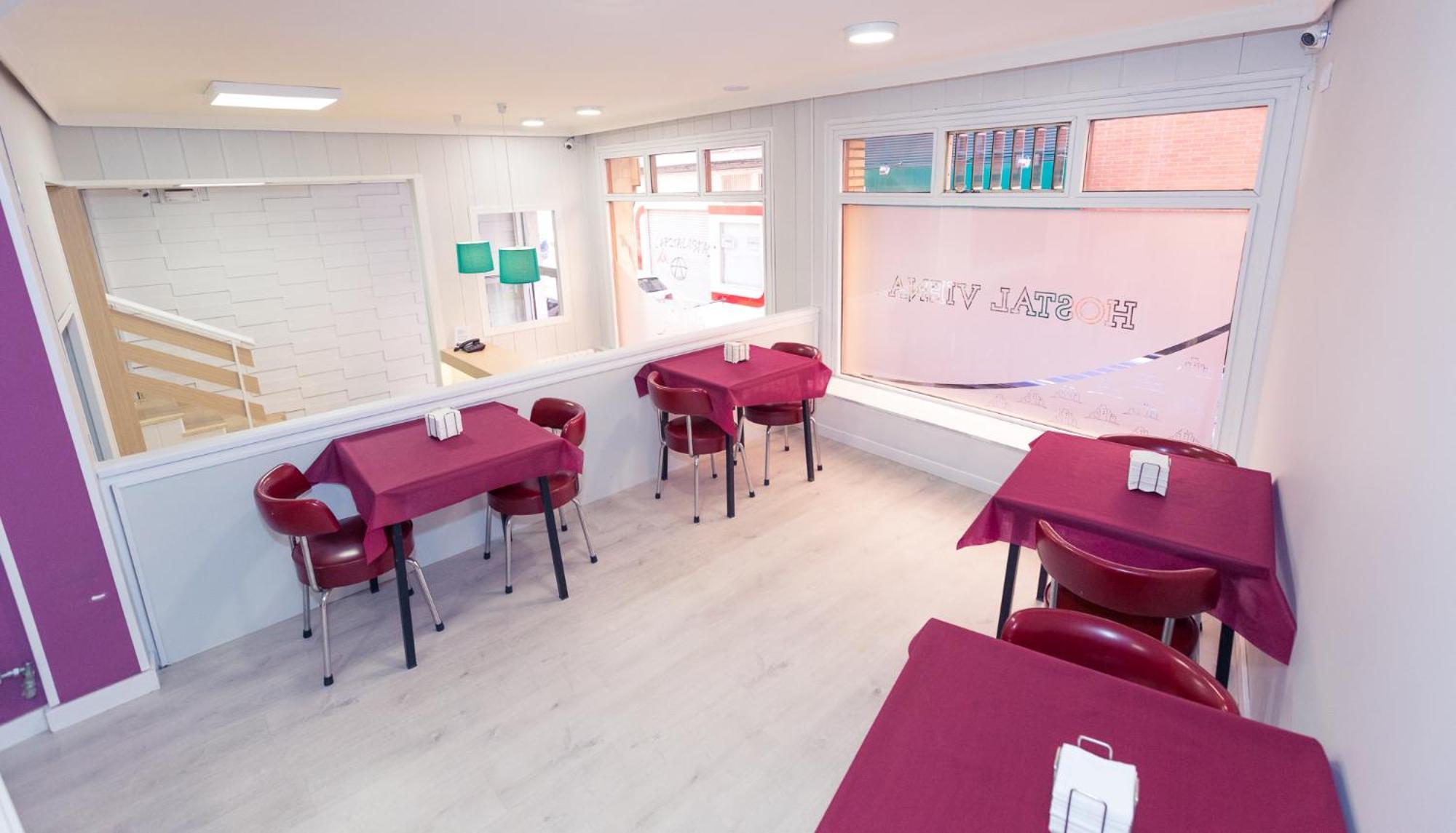 Hostal Viena Soria Luaran gambar