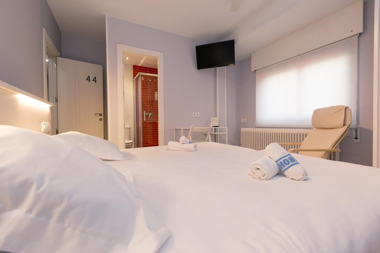 Hostal Viena Soria Luaran gambar