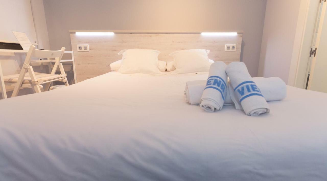 Hostal Viena Soria Luaran gambar